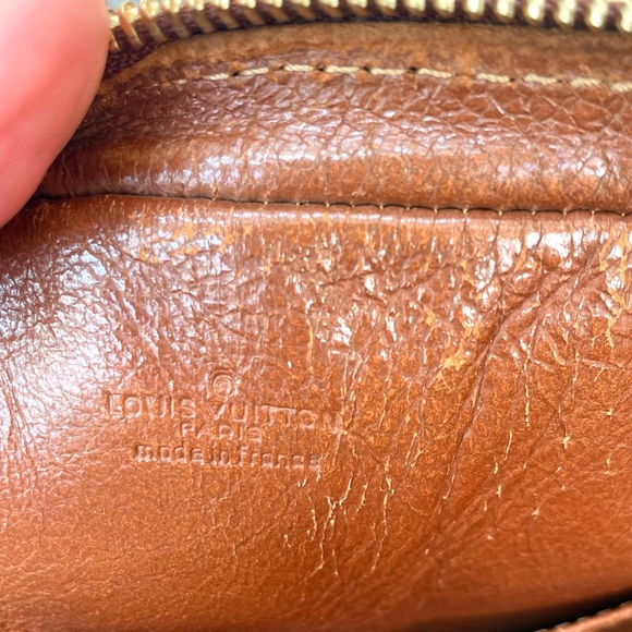 Louis Vuitton Authentic Monogram Clutch / Wristlet Bag - Picture 7 of 12